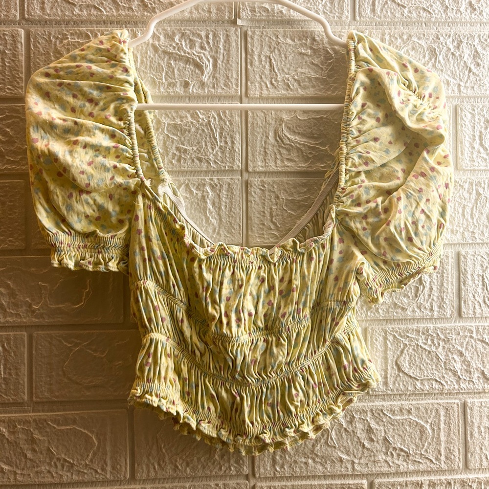 Zara Yellow Floral Print Ruched Top with Puff sleeves